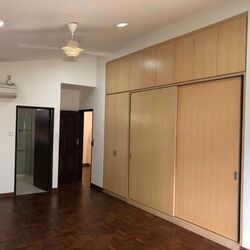 Phillips Avenue (D19), Detached #619461981